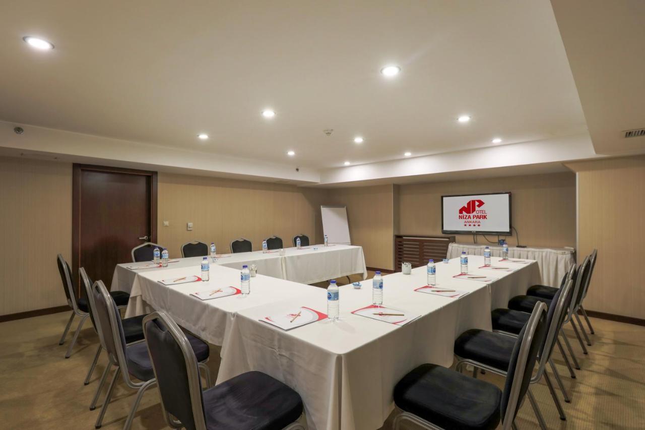 Hotel Niza Park 4*
