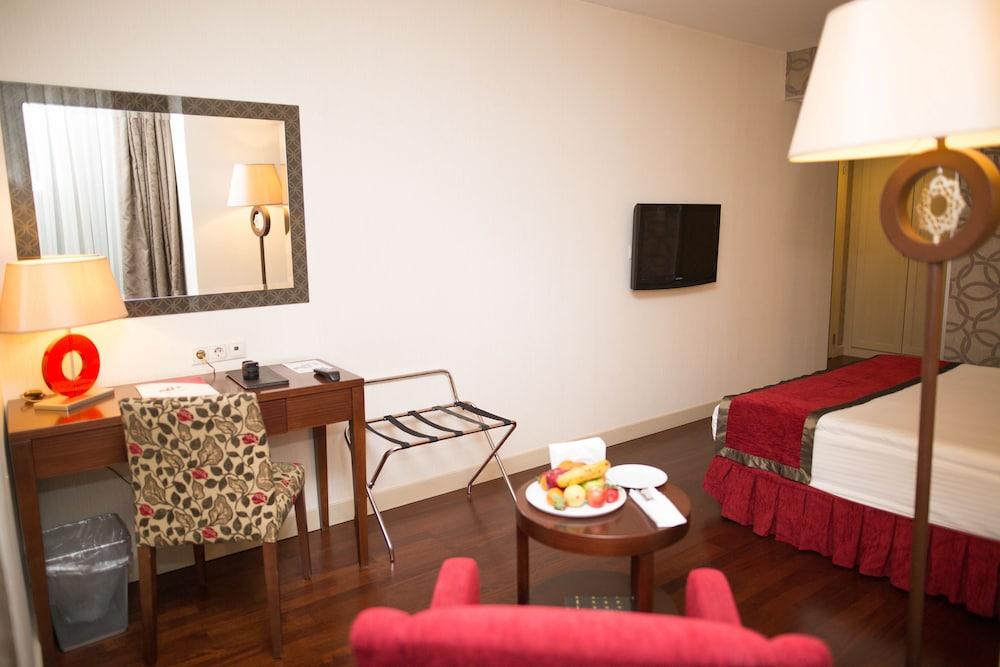 Niza Park 4*