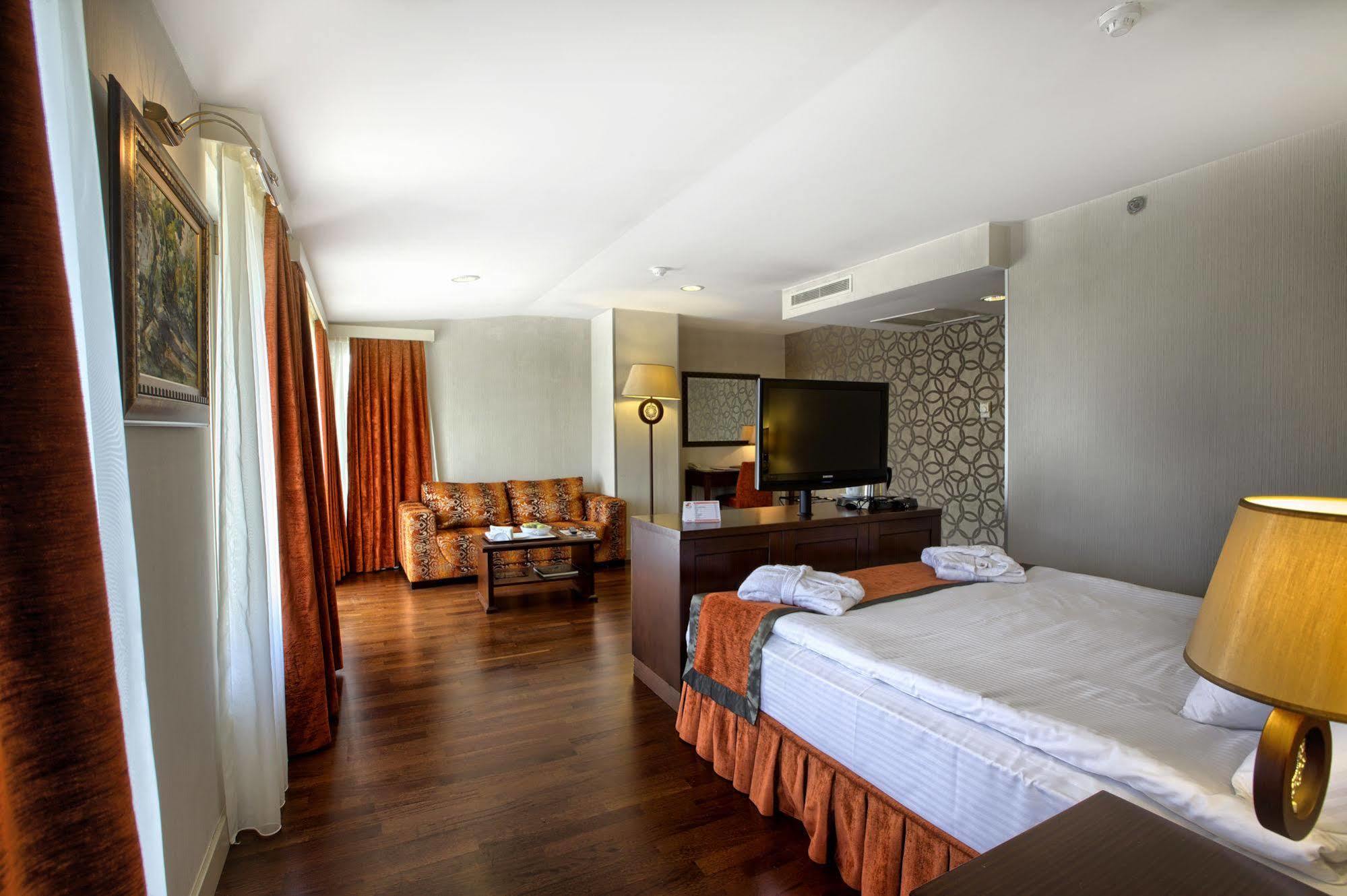 Niza Park 4* Ankara